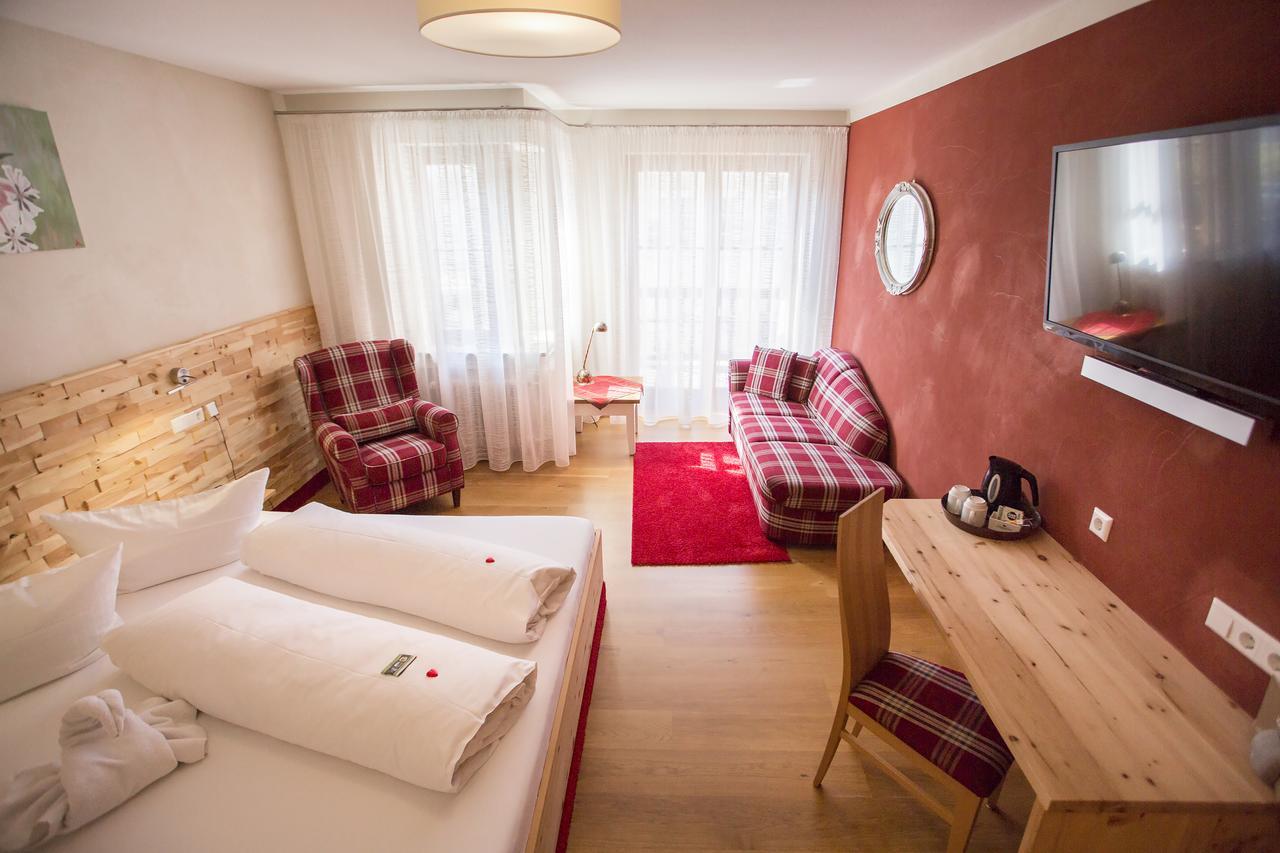 Hotel Herrmann Muensingen Luaran gambar